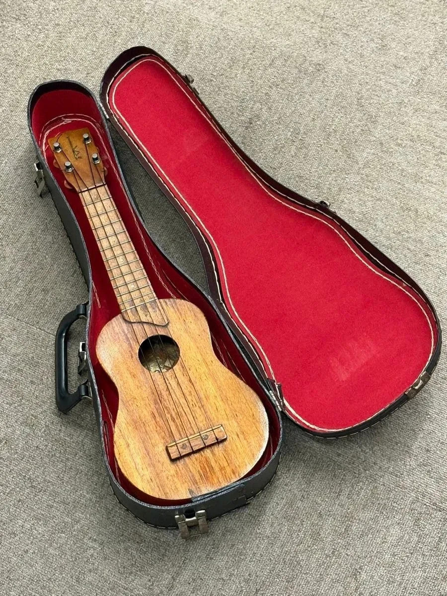 [Rare Good Condition] KAMAKA Old Kamaka Gold Label Ukulele