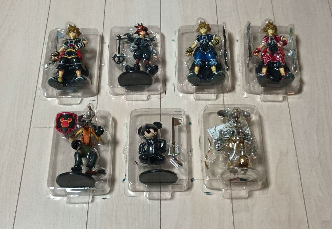 Disney Kingdom Hearts Magical Collection Figurines 7 Piece Set Authentic