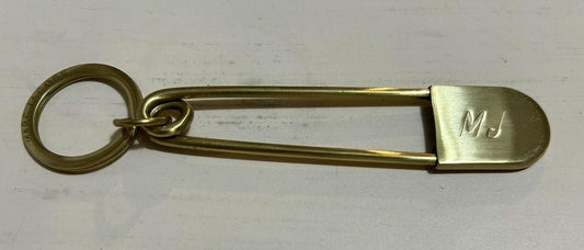 MARC JACOBS Extra Large L Safety Pin Logo Key Ring Key Holder Charm Metal Gold