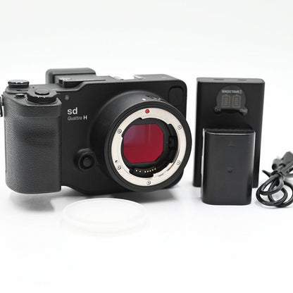 SIGMA sd Quattro H body Sigma mirrorless single-lens reflex camera