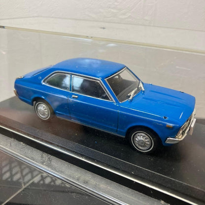 Toyota Carina 1970 First Generation A10 Model Diecast Miniature Car 1/43 Scale