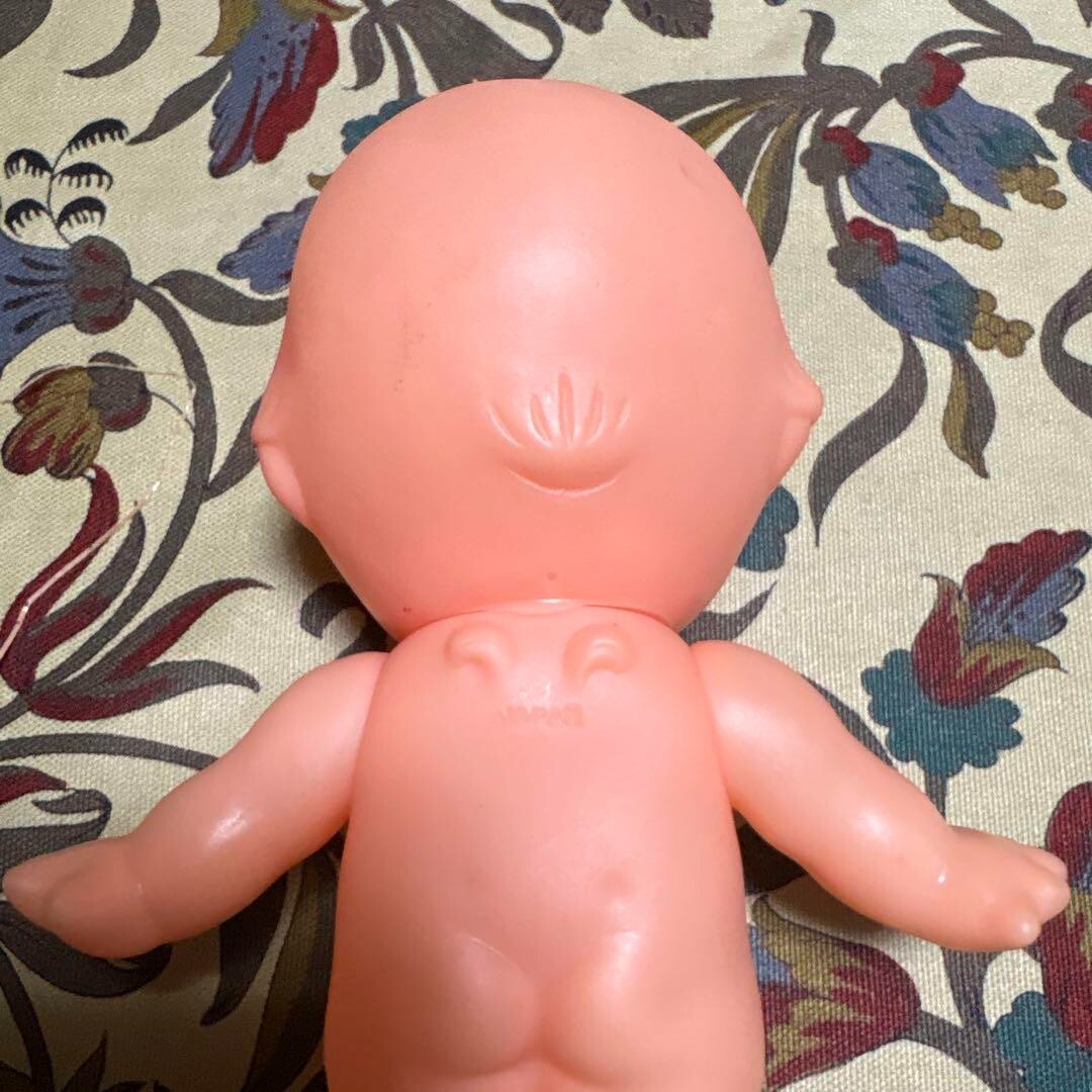 Showa Retro] Kewpie doll, antique.