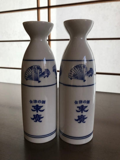 Tokkuri Showa Retro Ceramic Tokkuri with Fan Pattern