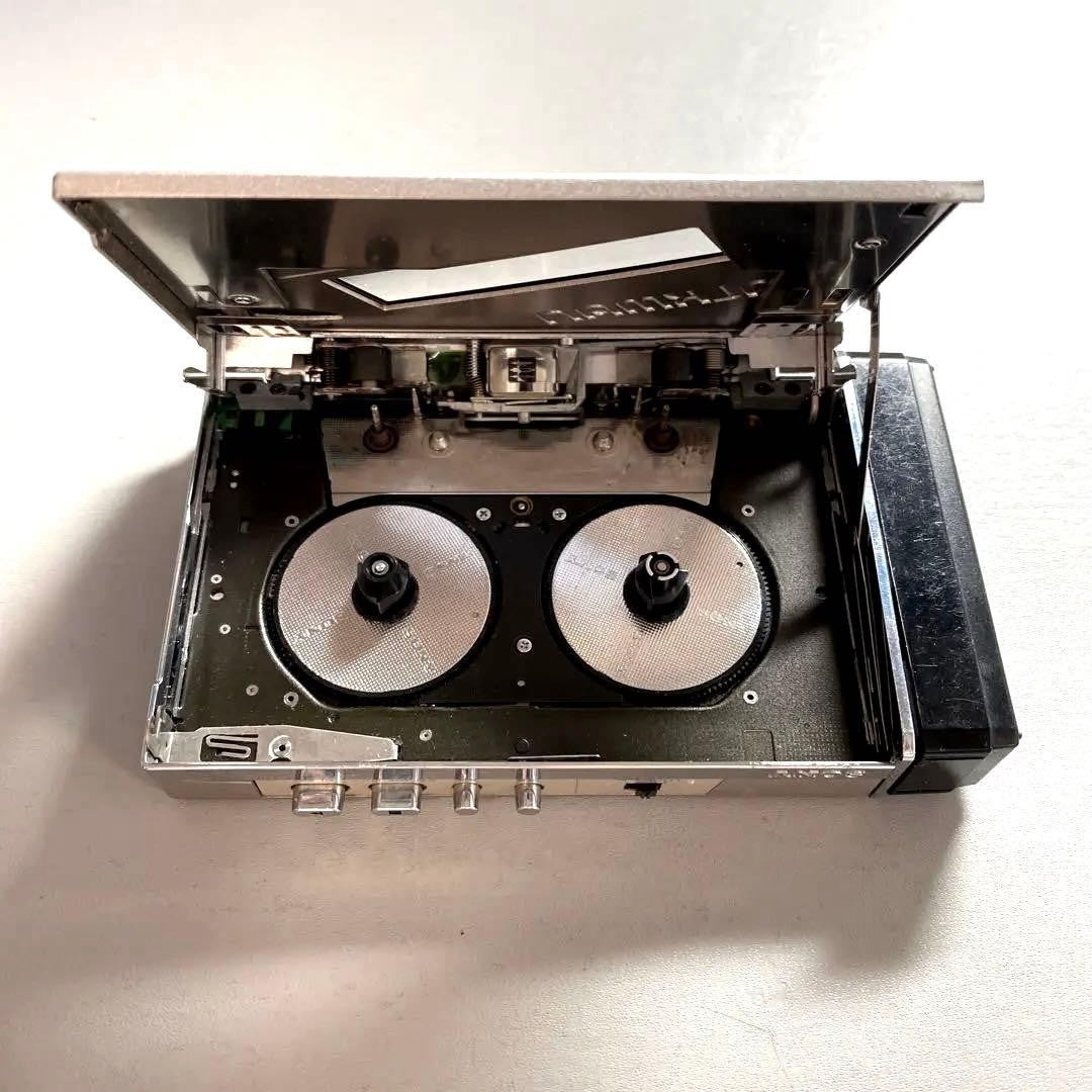 SONY WALKMAN WM-101 Cassette Player (Vintage)