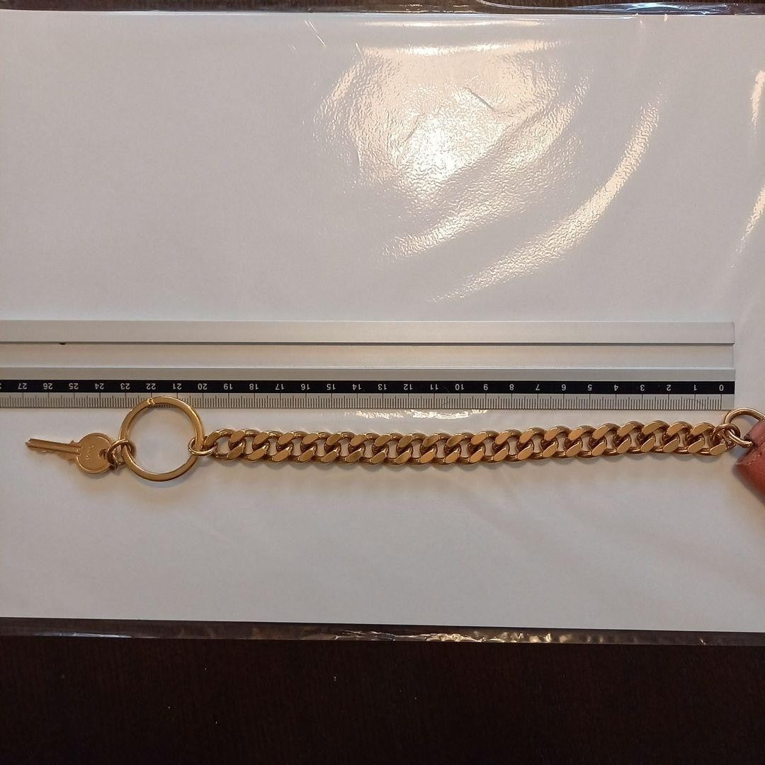 CHLOE Key Chain Pink