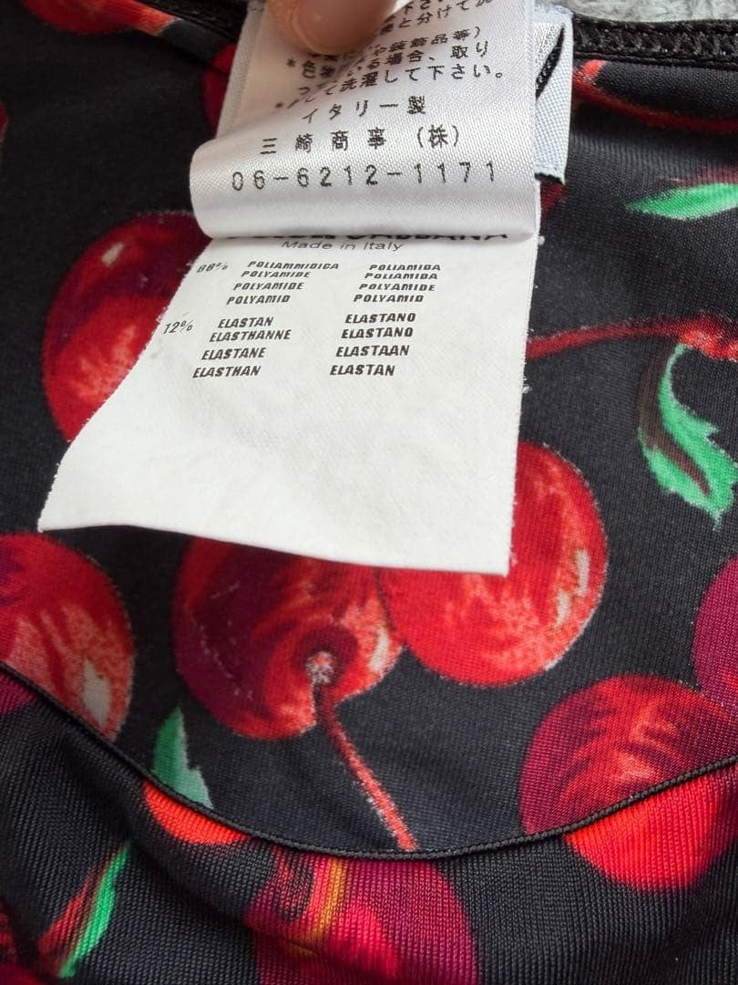 Vintage Dolce & Gabbana Cherry Print T-Shirt Black Red Y2K Baby Tee Size S