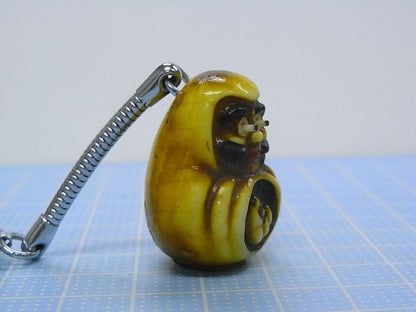 Showa Retro Bulging-Eyed Daruma Keychain