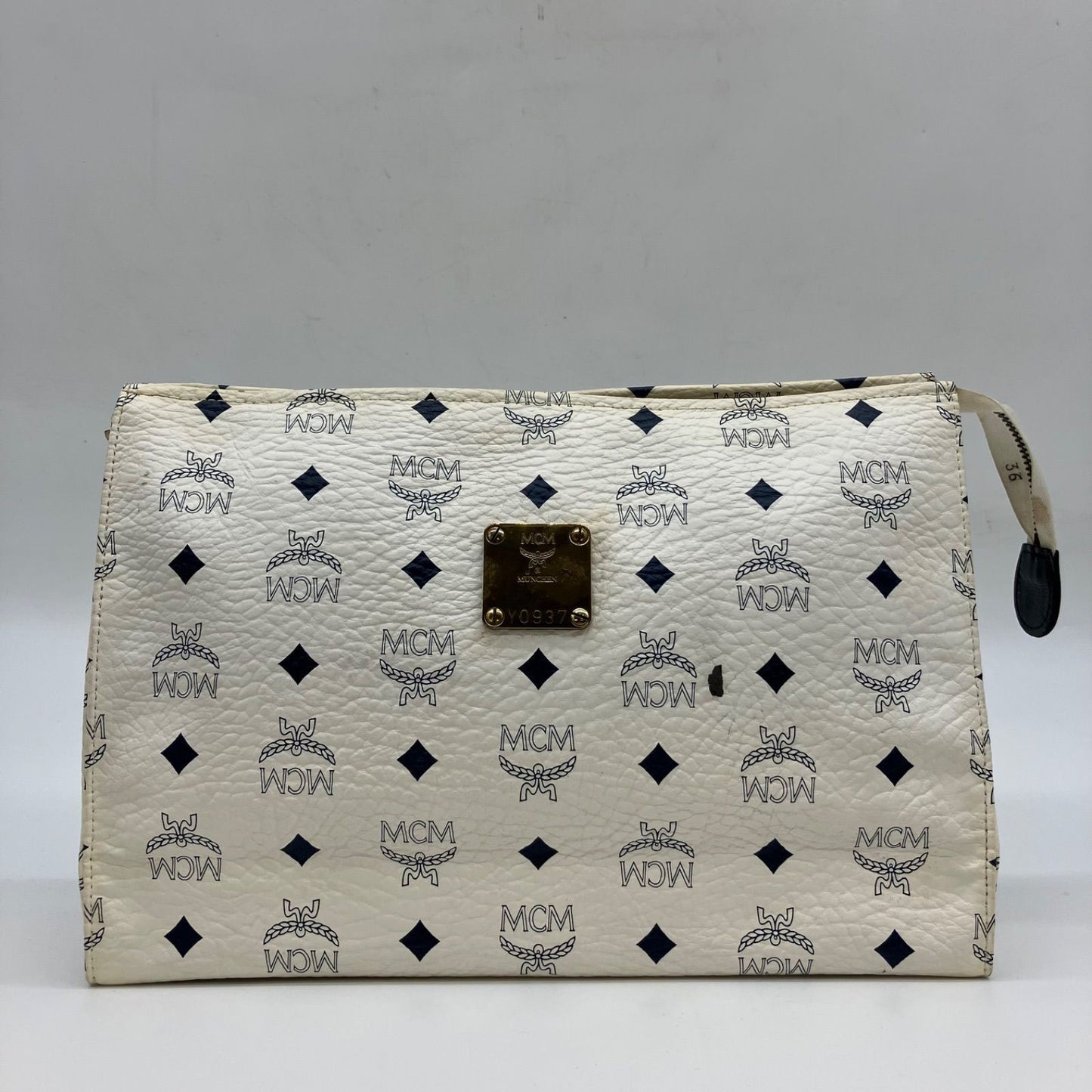 MCM Clutch Bag Leather White Authentic Women D:2.76” H:7.87” W:11.42” 5491