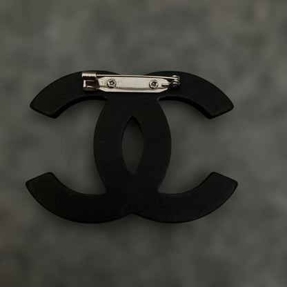 Chanel Brooch Pearl Black Celebrity Pendant 4.5x6.5cm Non-Resale