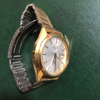 Showa Retro Seiko Quartz QZ A-0923-8000-G Men's
