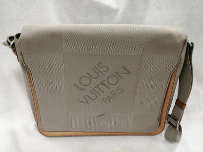 Louis Vuitton Damier Geant Mesage Crossbody Messager Bag M93031 Authentic