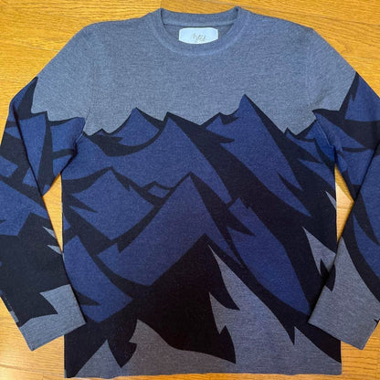 Aztech Mountain Knit Sweater Size L Width 54, length 67, shoulder width 48, USED