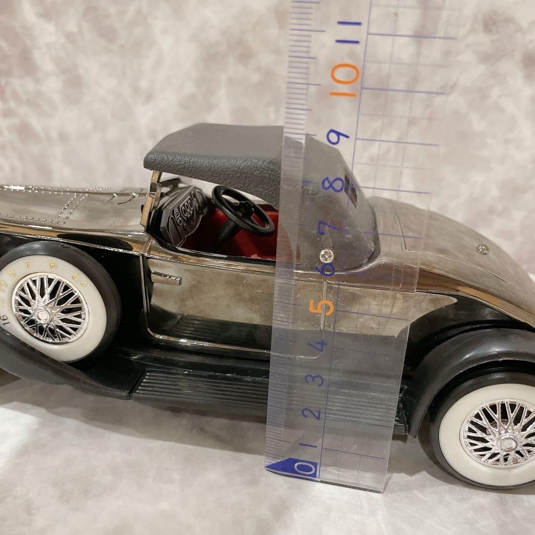 Rolls-Royce Radio Antique Showa Retro Miniature Car