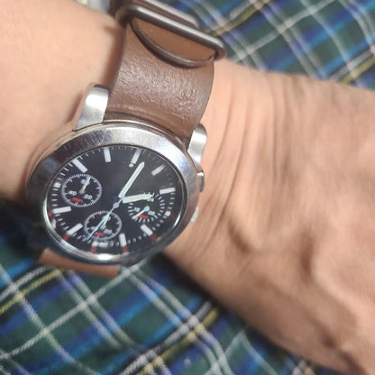 Agnes B. Military V-654 Analog Quartz Men Chronograph Wind Chrono Watch Vintage