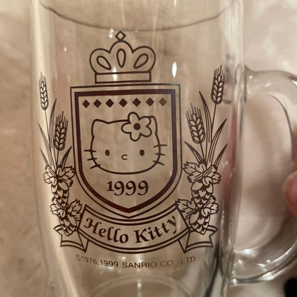 Rare 1999 Hello Kitty Glass Beer Mug Cup Set Emblem Design