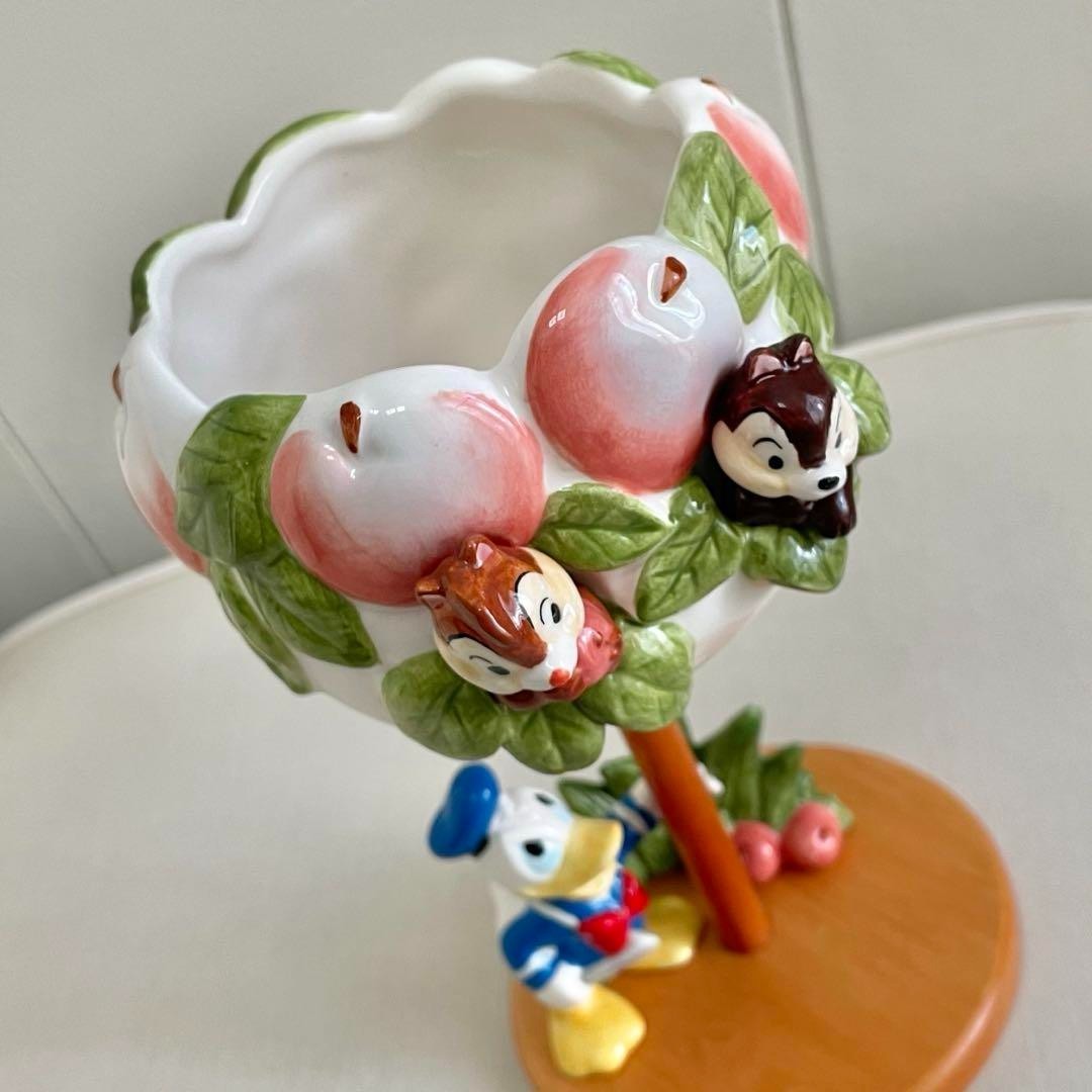 RARE Disney Donald Chip and Dale Ceramic Planter Flower Vase Tokyo Disneyland