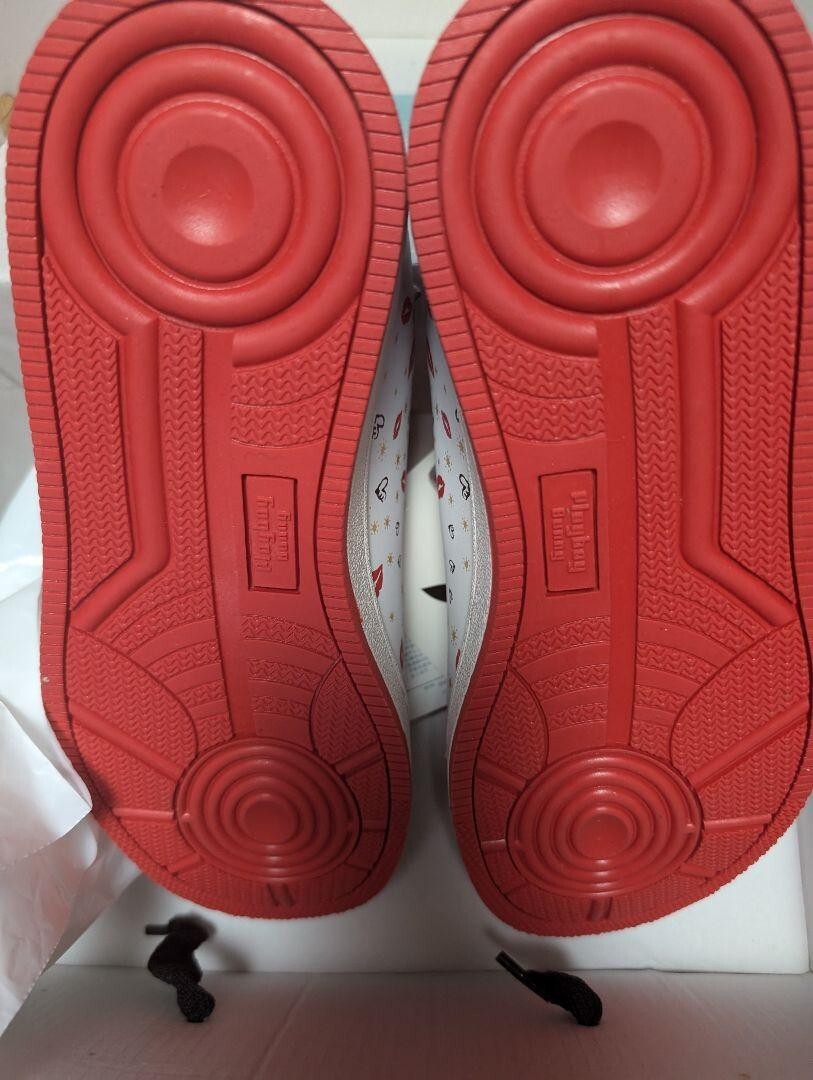Hello Kitty Sneakers 24.5Cm / Playboy Collaboration Limited Model