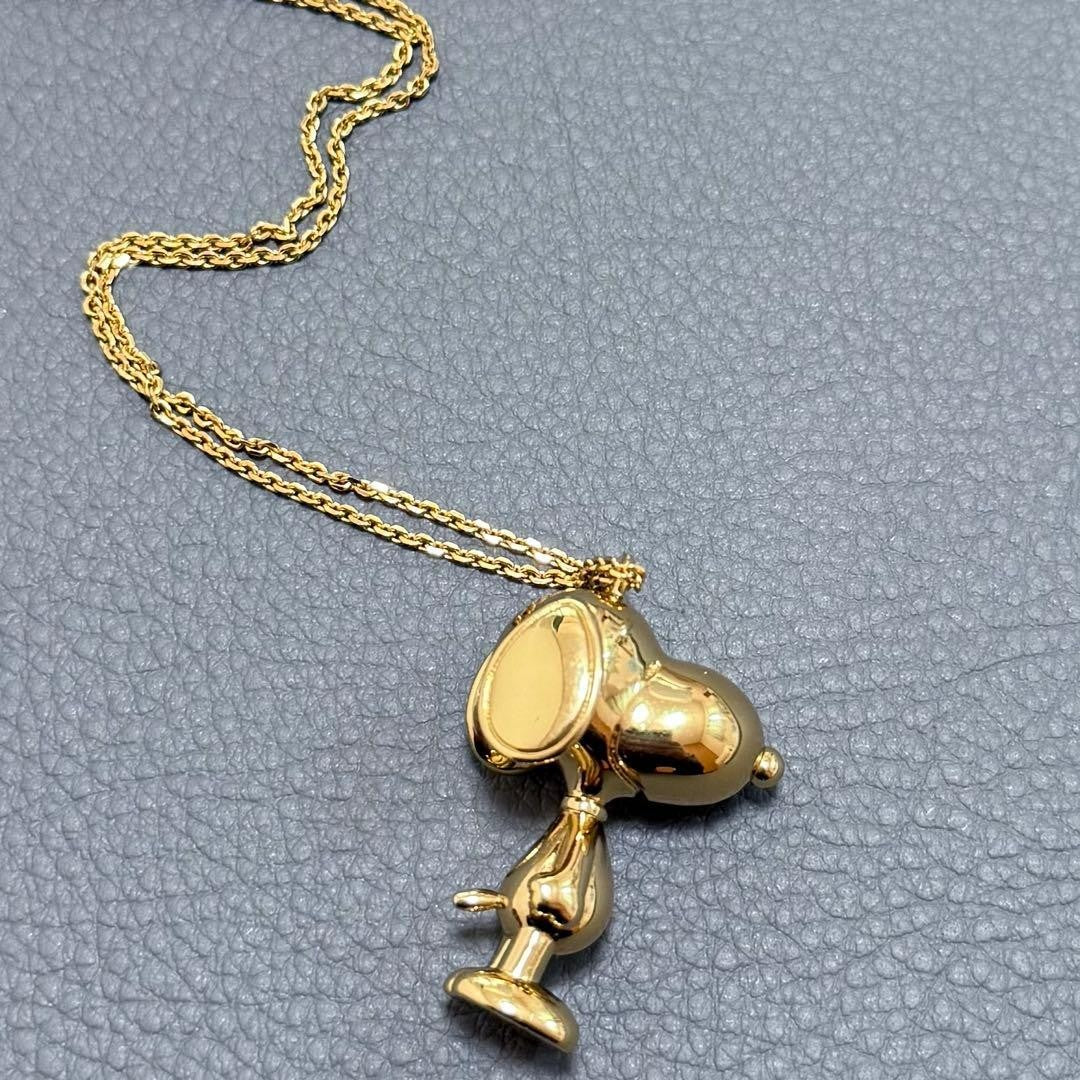 PEANUTS x MARC JACOBS Snoopy Pendant Necklace Rare Collectible