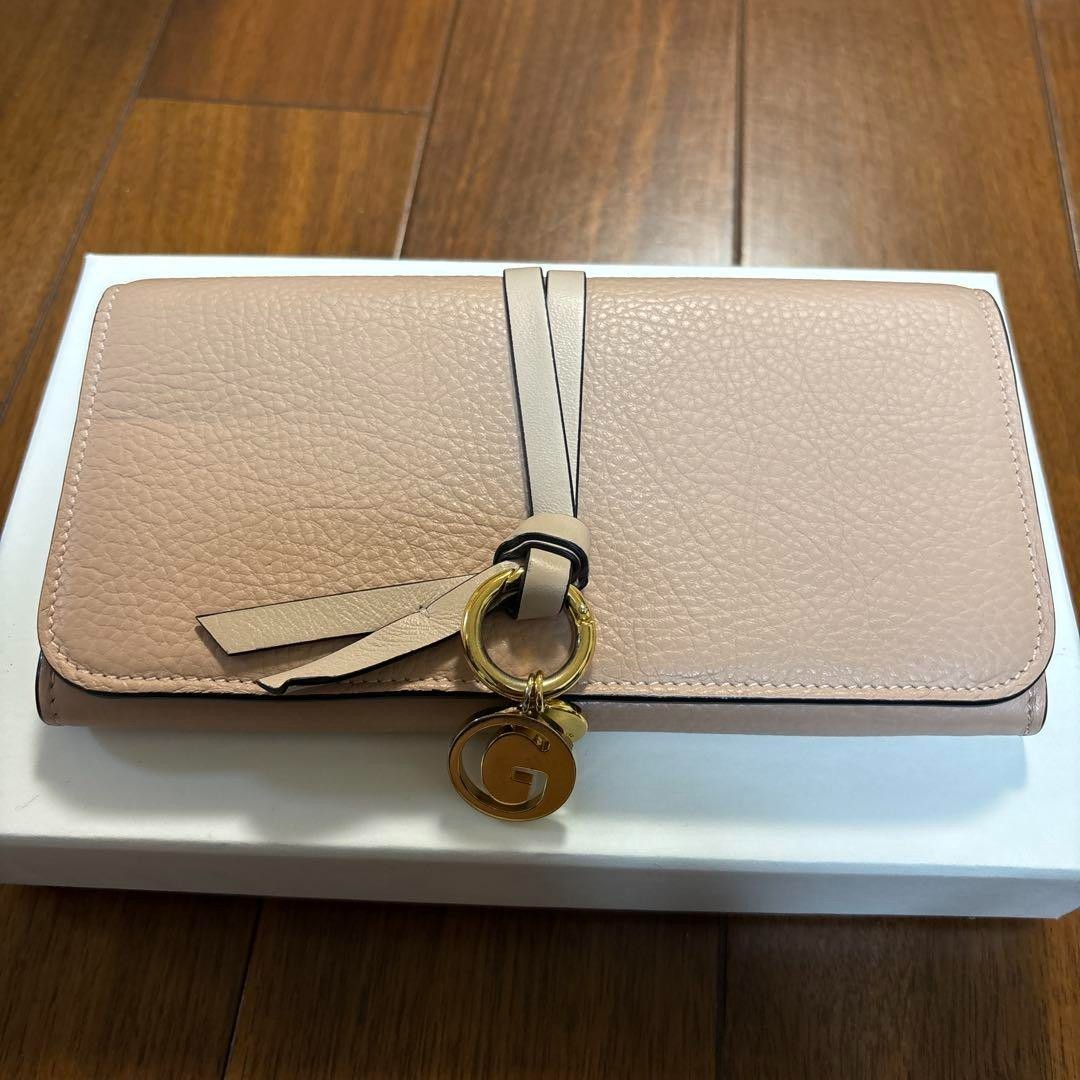 Chloe Wallet Long Women's Accessories Limited Edition VHTF Rare Elegant Design