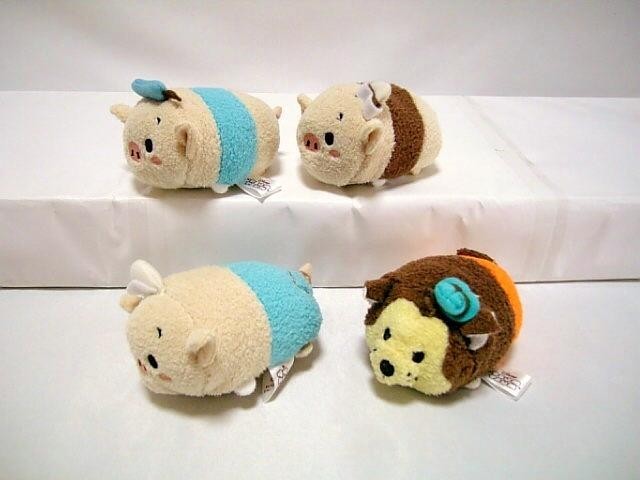 4 piece set The Three Little Pigs Tsum Tsum Disney Piglet Big Bad Wolf
