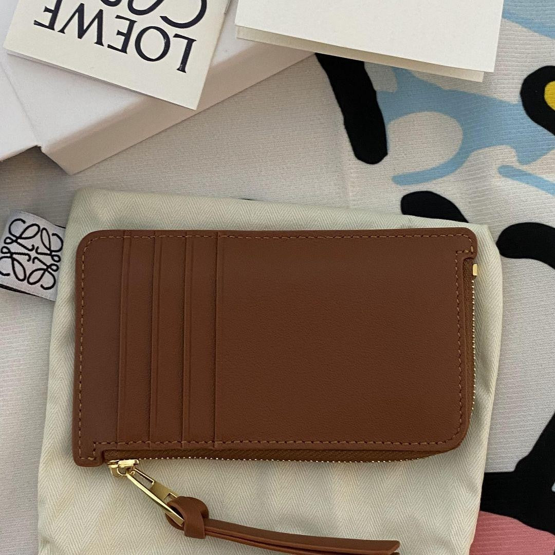LOEWE x Howl's Moving Castle CALCIFER Zip Around Card Case Wallet Used briefly 3