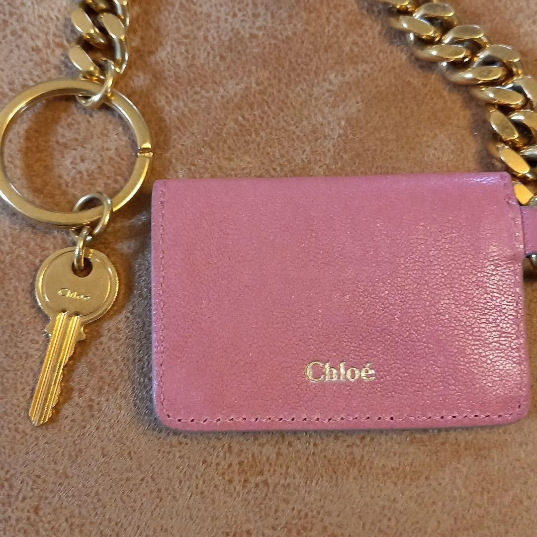 CHLOE Key Chain Pink