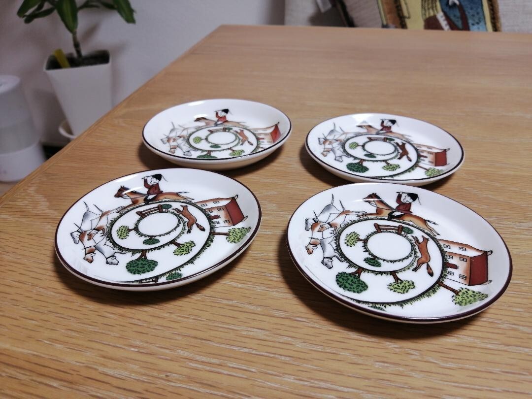 Wedgwood Coalport 3.94" Hunting Scene Dessert Plates Set of 4 Vintage