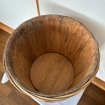 Showa retro sake barrel, empty, large wooden barrel, vintage.
