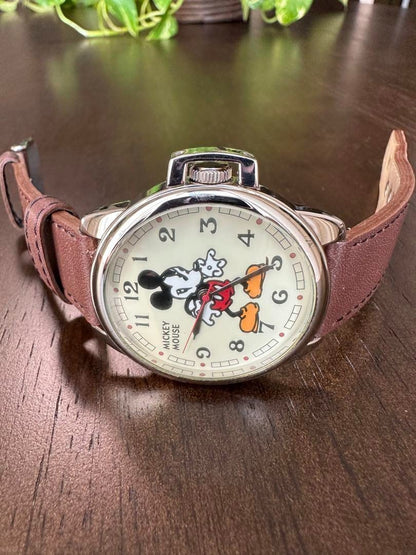 Disney Mickey Watch 1928 Quartz Case 44mm Collectible Vintage Unisex