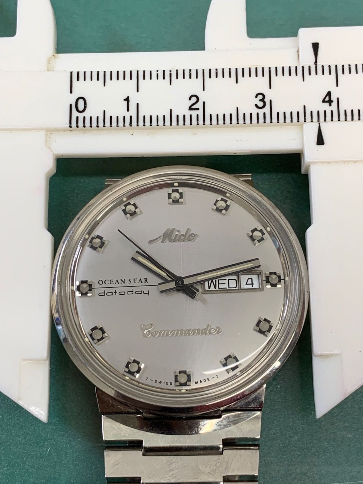 R6-5182 Used MIDO OCEAN STAR DATODAY 8269 - Excellent Condition