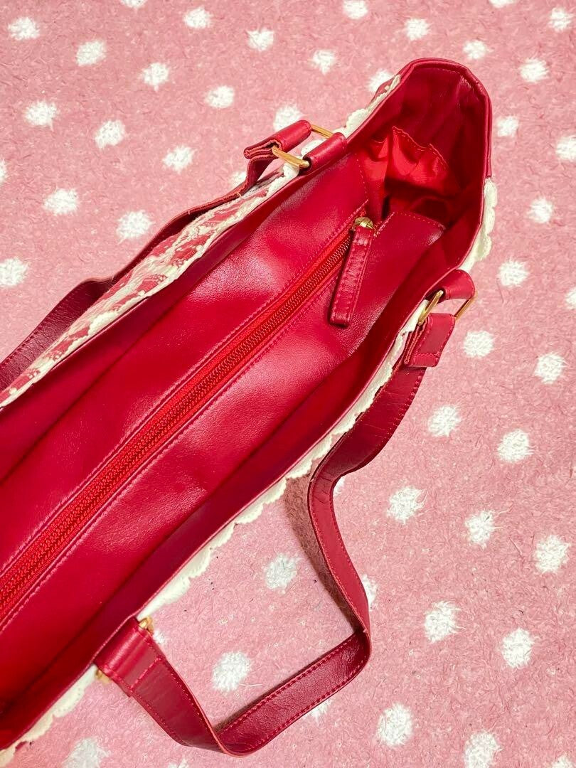 Angelic Pretty Vhtf Rose Toilette Bag LImited Edition Cute design Popular with