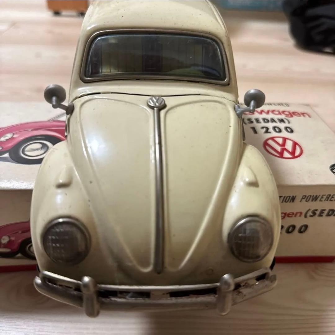 【Old Tin Car】Volkswagen SEDAN 1200 Beetle