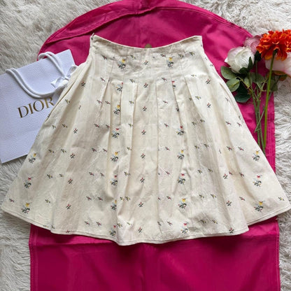 Christian Dior Skirt Knee Length Off White Floral Embroidery Size M 50cm