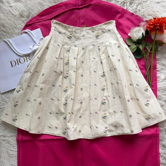 Christian Dior Skirt Knee Length Off White Floral Embroidery Size M 50cm