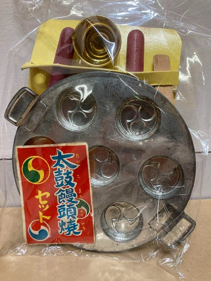 Tin Drum-Shaped Manju Set Showa Retro Vintage Deadstock