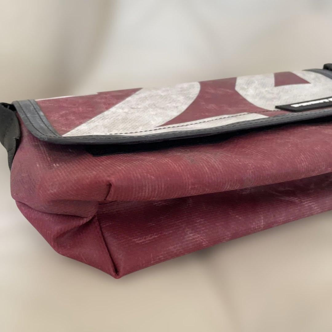 Messenger Shoulder Bag FREITAG F41 HAWAII FIVE-O Antique Pink Rare 24 Logo Tag