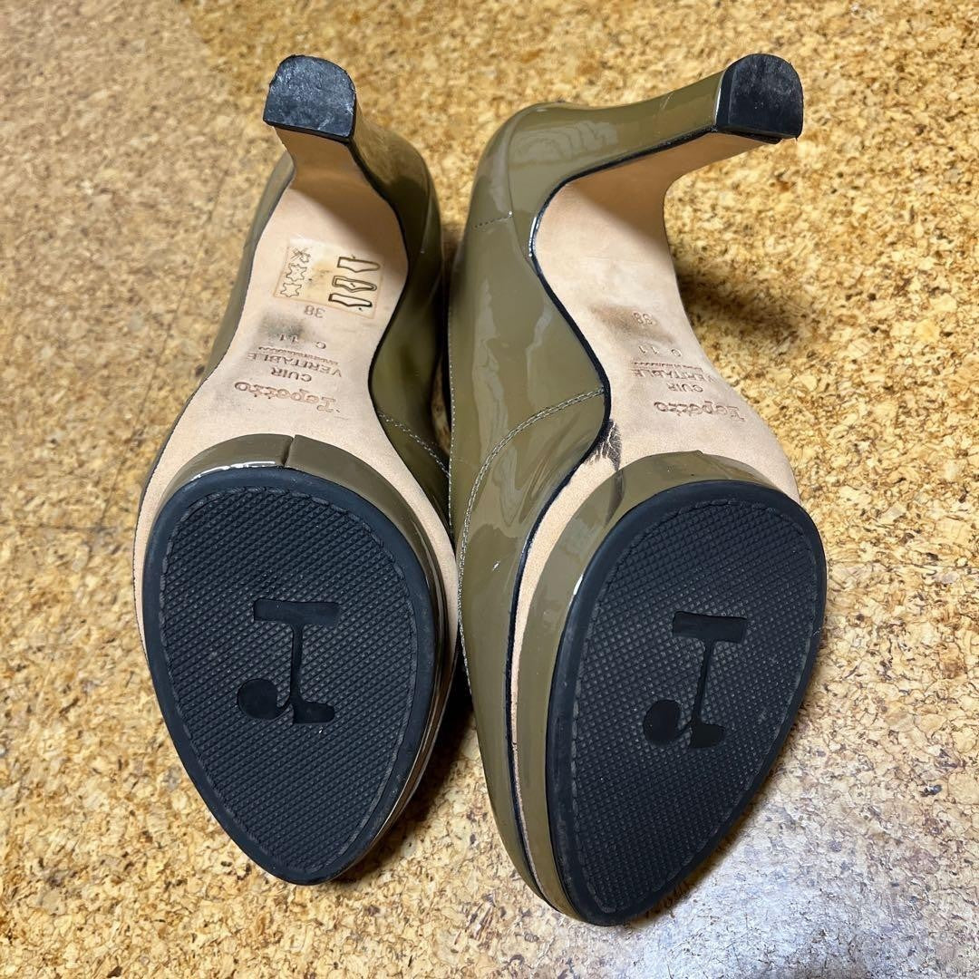 Rare Repetto Enamel Beige Olive Green Lace-Up Heels Shoes Size 38 US 7-7.5