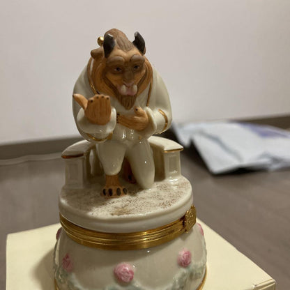 LENOX Disney Showcase Beauty and the Beast Bell and Beast 11.5×6cm Used