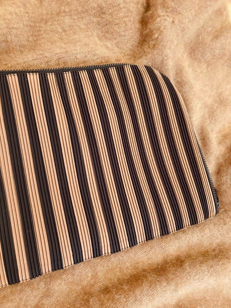 PLEATS PLEASE ISSEY MIYAKE CLUTCH BAG From Japan