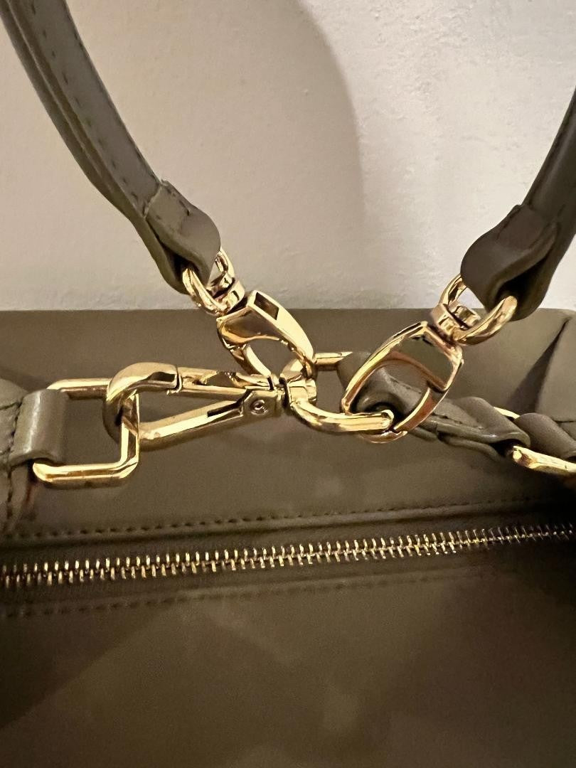 REJINA PYO Olivia Handbag Purse Leather in Olive Green w/Dust Bag USED Good Cond