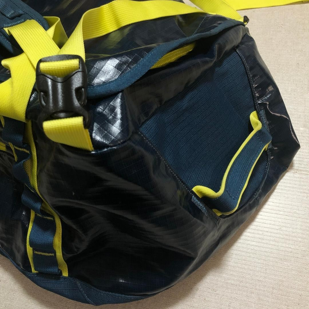 (ASK availability) Patagonia Black Hole Duffel 55L Crater Blue 49342 Rare