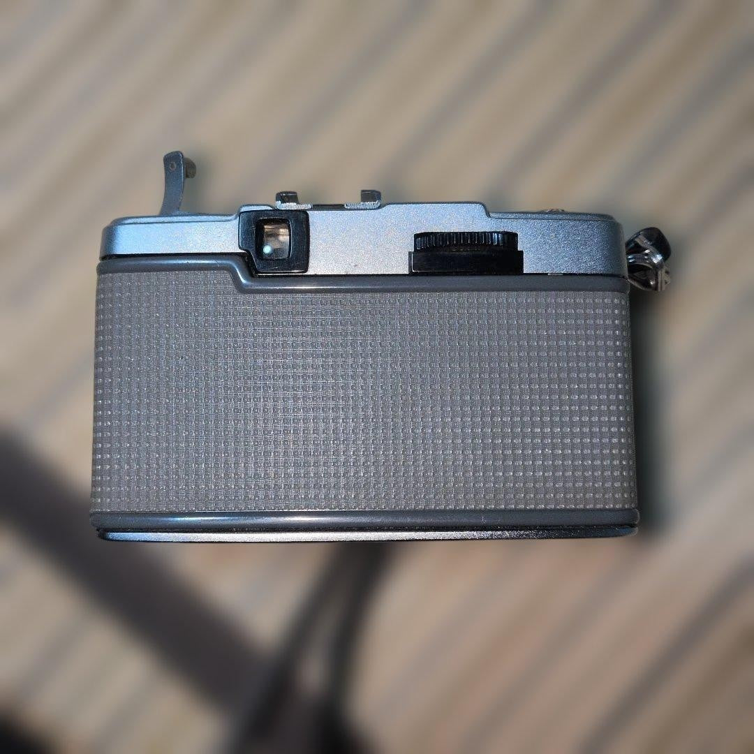 OLYMPUS PEN EE-2 - Excellent Condition - Retro - Popular Model