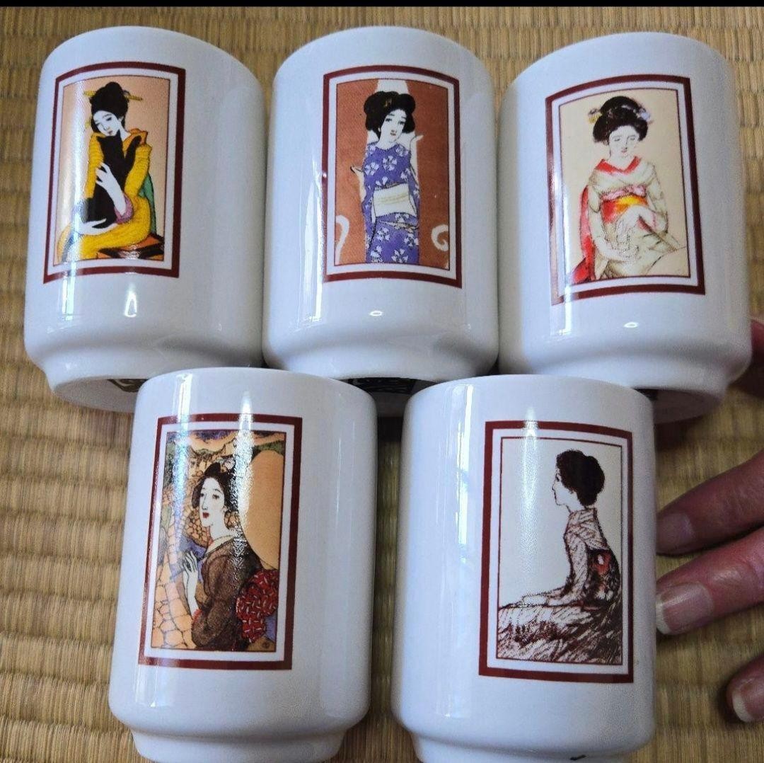 Collectors take note‼ Takehisa Yumeji Painting Tea Cup Set of 5 Yumeji