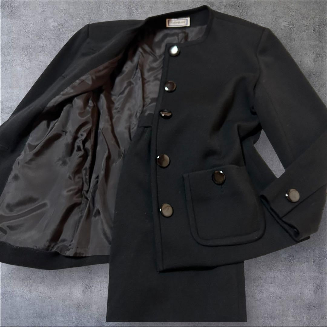 Yves Saint Laurent Women's 100% Wool Skirt Suit, Black, Size M U7398