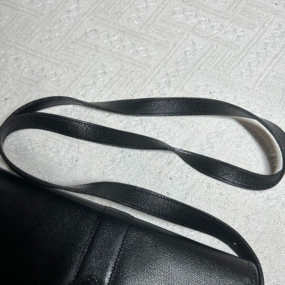Longchamp Leather Shoulder Bag Vintage Black Flap Crossbody Pochette Rare Japan