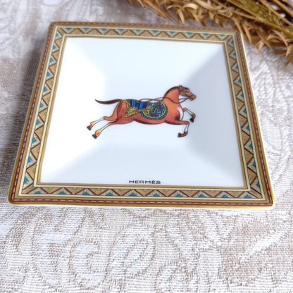 Hermes Cheval d’Orient Mini Plate Tray Porcelain Oriental Theme Decor Rare Used