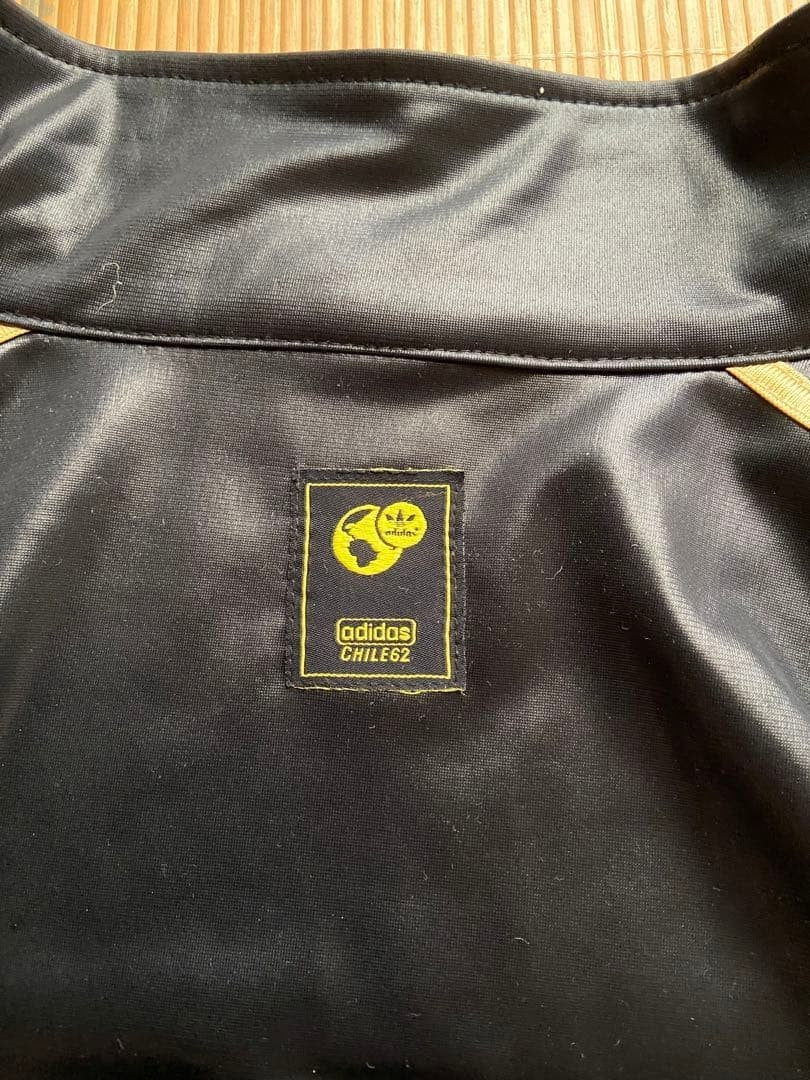 Adidas Chile62 Tracksuit Set Limited Edition Black Gold Stripe M Japan Rare