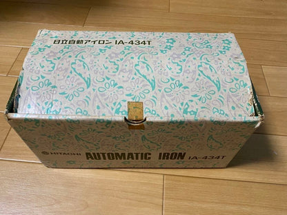 HITACHI Automatic Iron - A retro home appliance from the Showa era.