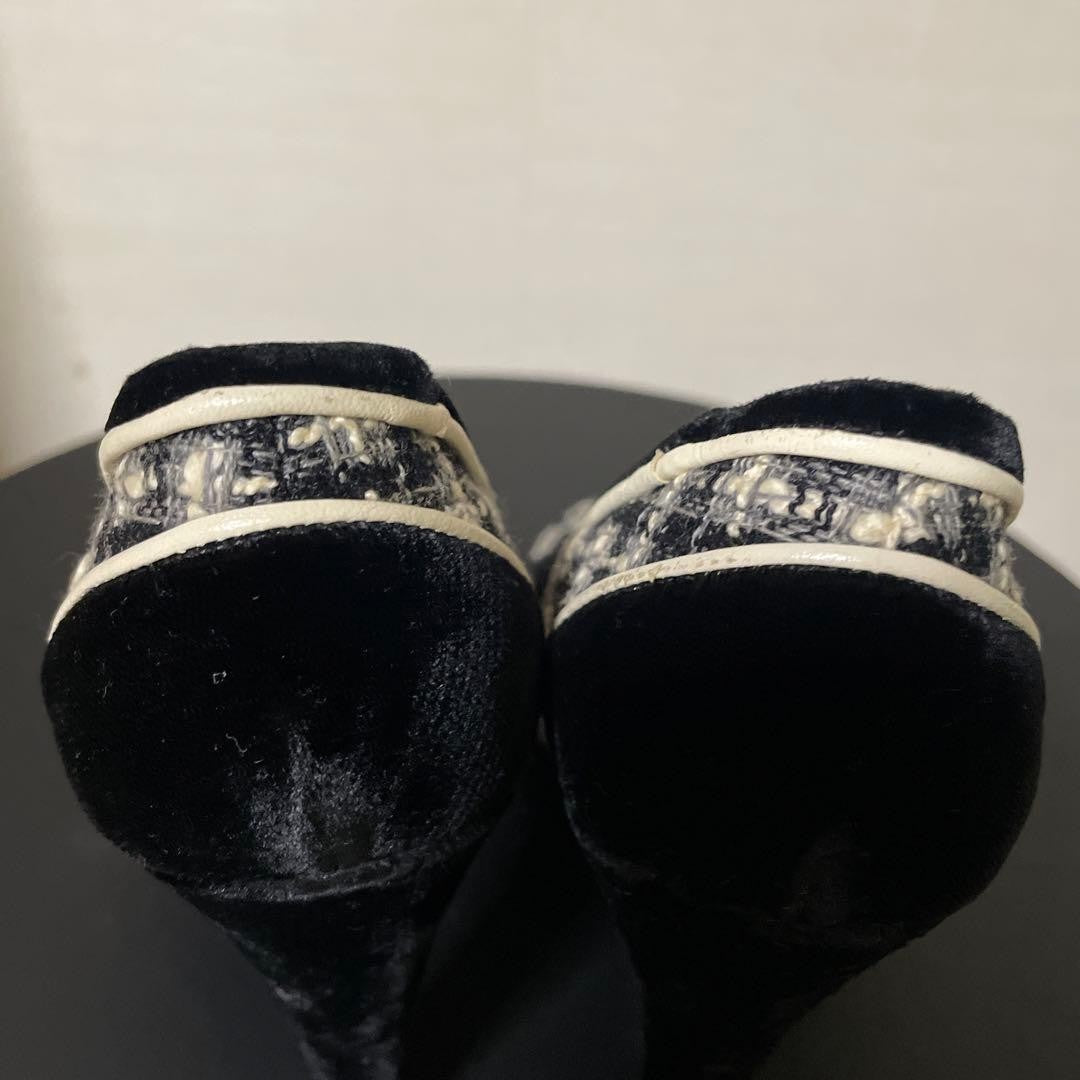 CHANEL Shoes Pumps Heel EU 36 US 6 Tweed Black White Authentic