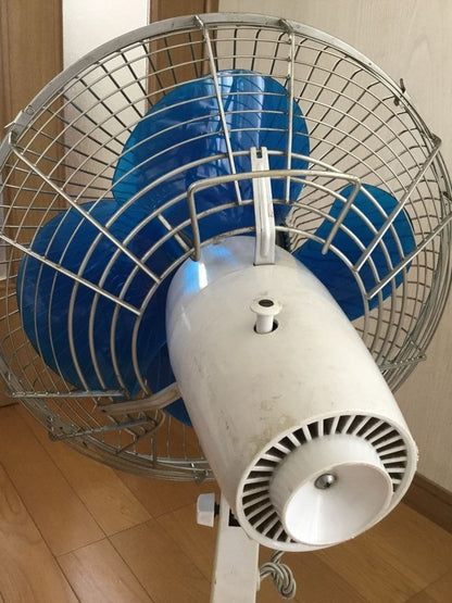 Retro Toshiba fan, antique, in working condition.